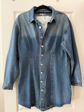 NEW WITH TAGS:Fashion Nova Blue Ombre Denim Shirt Dress